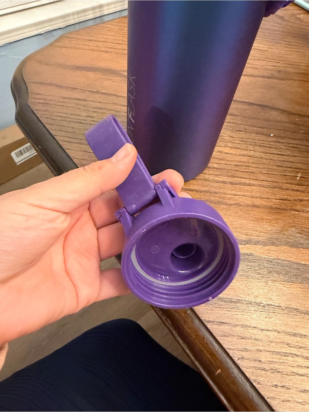Purple Ombre  Water Bottle with Paracord Handle - Picture 6 of 13